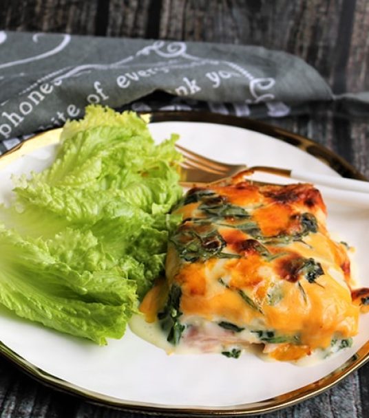 Imagem receita Gratinado de Pão com Béchamel, Espinafres e Queijo Cheddar by blog Receitas para a Felicidade